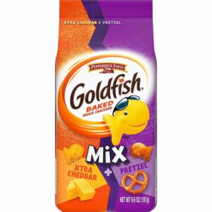 GOLD FISH BAKED SNACK CRACKERS MIX XTRA CHEDDAR +PRETZEL 6.6oz(187g)PACK OF 6